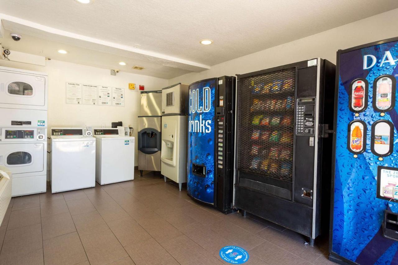 Motel 6-Camp Springs, Dc - South キャンプ・スプリングス エクステリア 写真