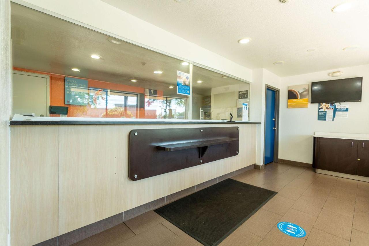 Motel 6-Camp Springs, Dc - South キャンプ・スプリングス エクステリア 写真