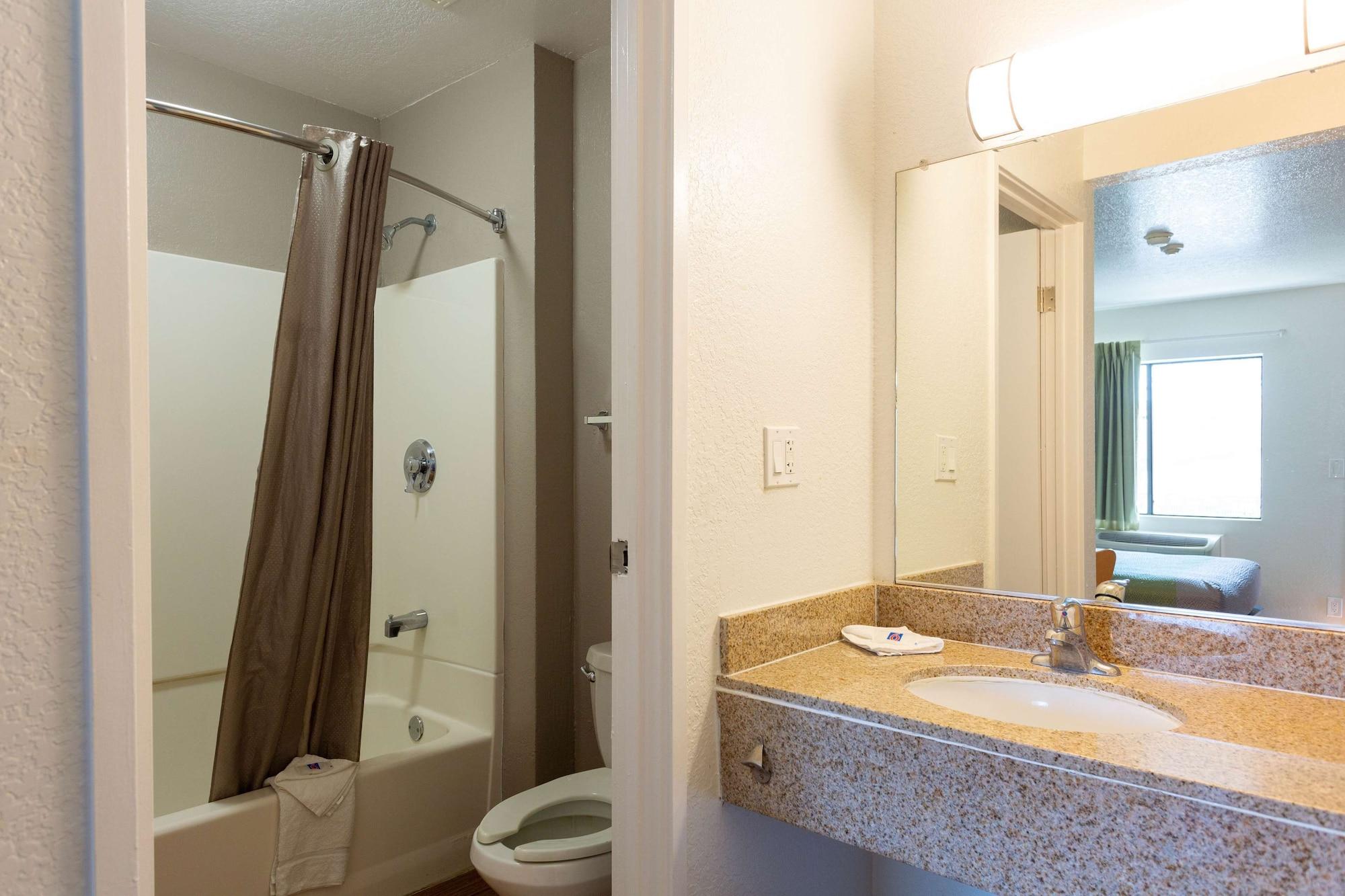 Motel 6-Camp Springs, Dc - South キャンプ・スプリングス エクステリア 写真