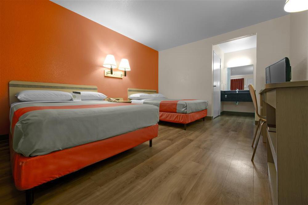 Motel 6-Camp Springs, Dc - South キャンプ・スプリングス 部屋 写真